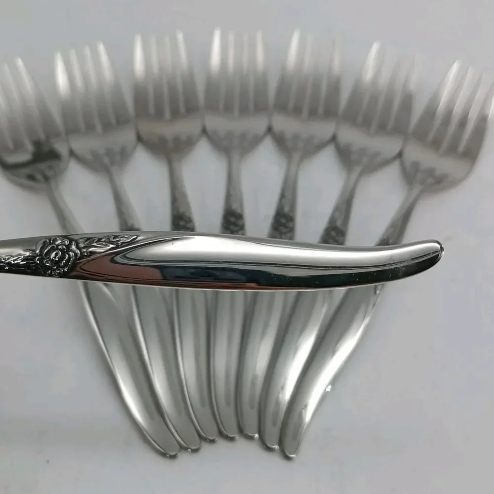 8X SF Oneida LA ROSE Salad Forks Rogers Premier Stainless